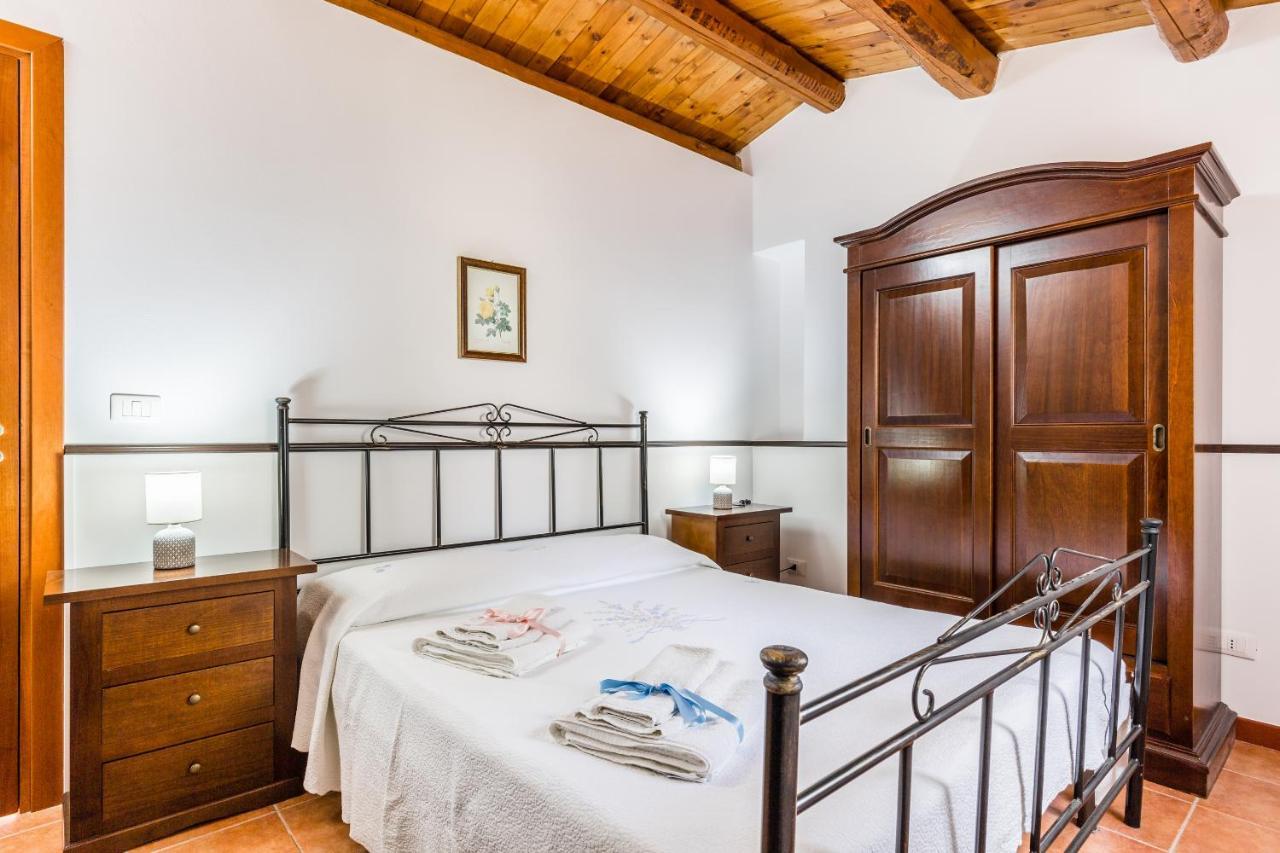 Villa Degli Ulivi Авола Екстериор снимка