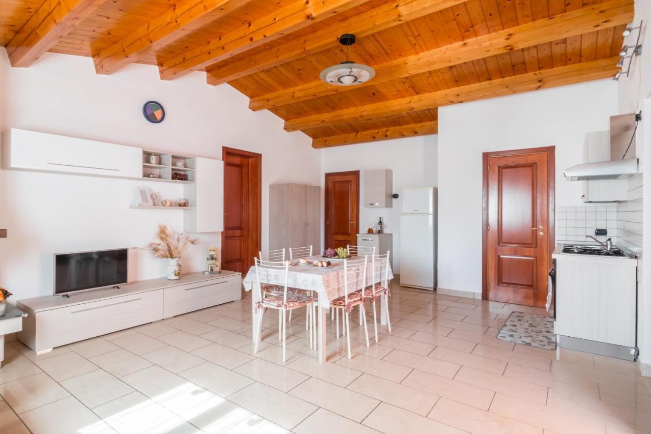 Villa Degli Ulivi Авола Екстериор снимка