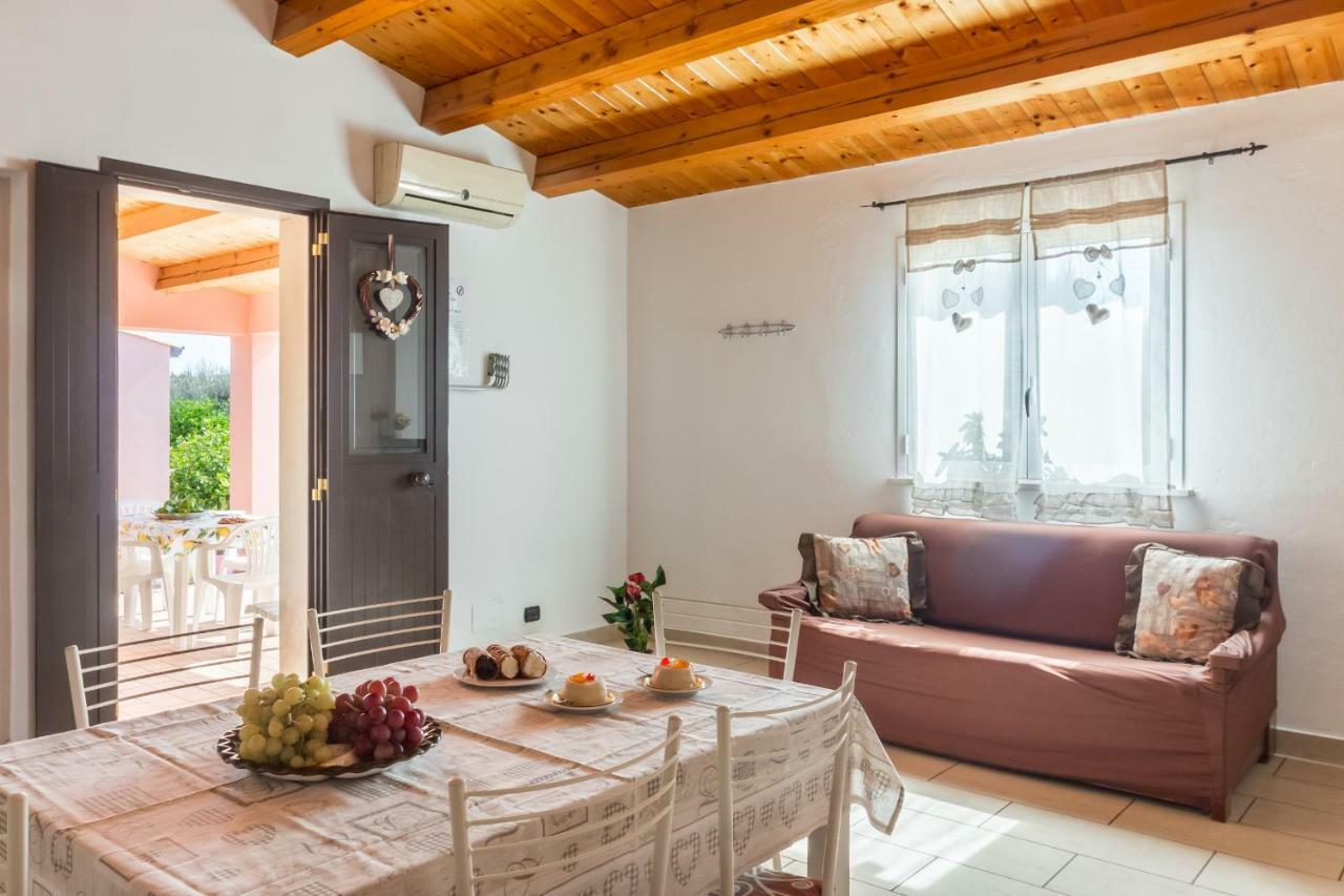 Villa Degli Ulivi Авола Екстериор снимка